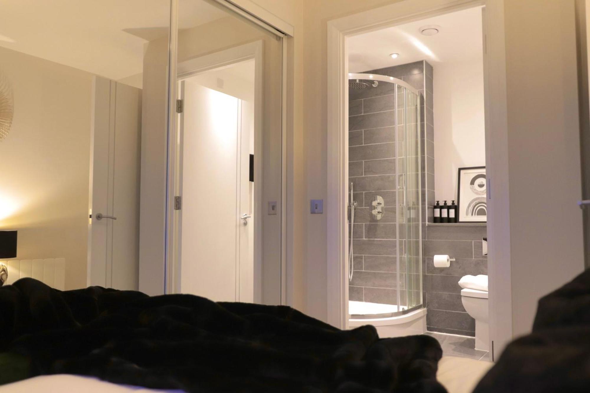 2Br Luxury Flat Belfast City Centre , Free Snacks & Free Netflix Exterior foto